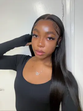 i ain’t tryna be rapping till im 40… Hair deats:  IG:hdlace__hairfactory💖 #fyp #ukblackgirl #winter #wiginstall #draft #middlepartbussdown 