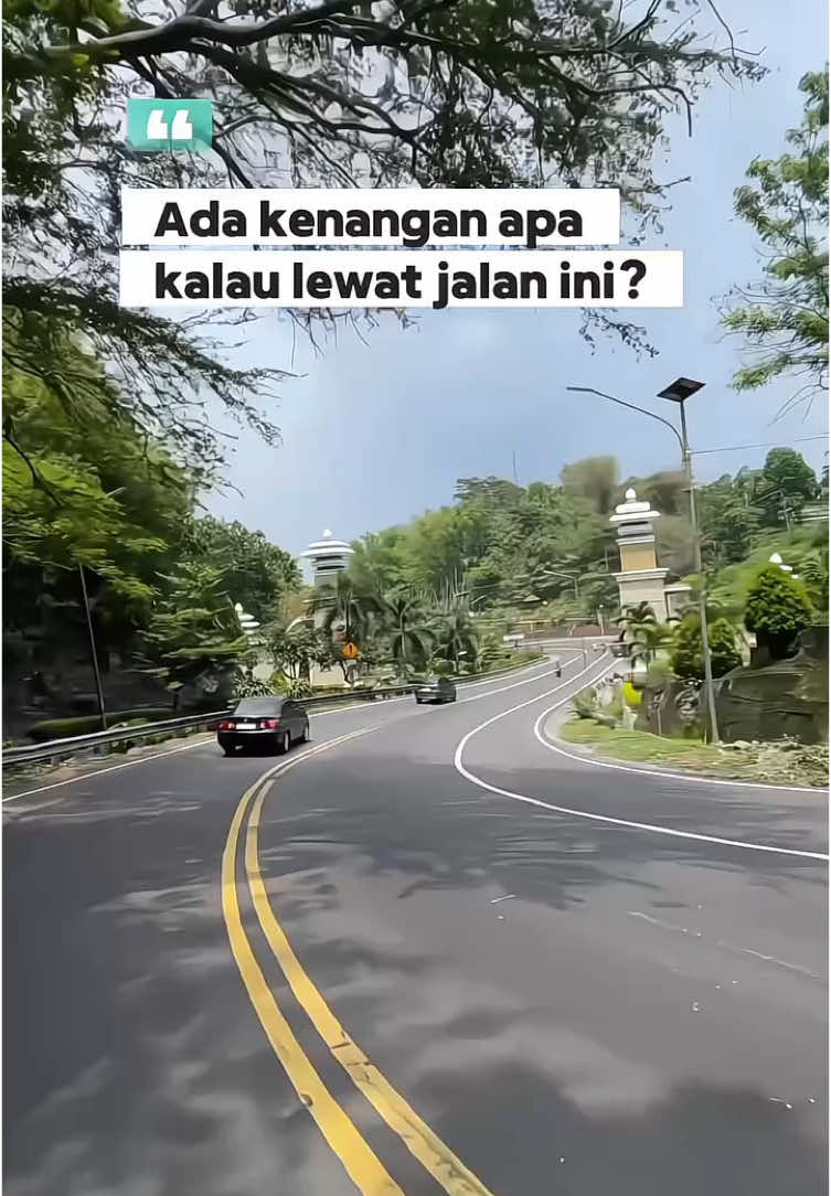 Ada kenangan apa kalau lewat jaan ini 🥰☺️ #yogyakarta #wisatajogja #gunungkidul #jogja24jam #wonosari #bukitbintang #jogja #jogjahits 