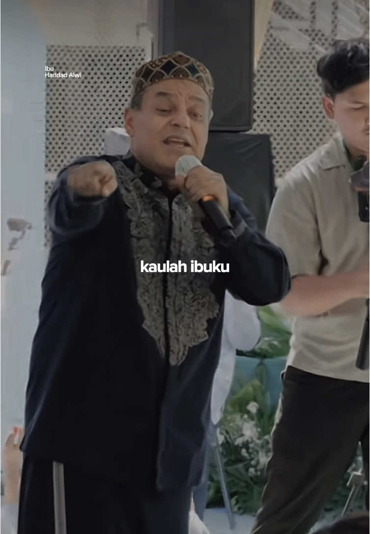 Ibu - Haddad Alwi #CapCut #liriklagu #ibu #haddadalwi #musicindonesia #fyp 