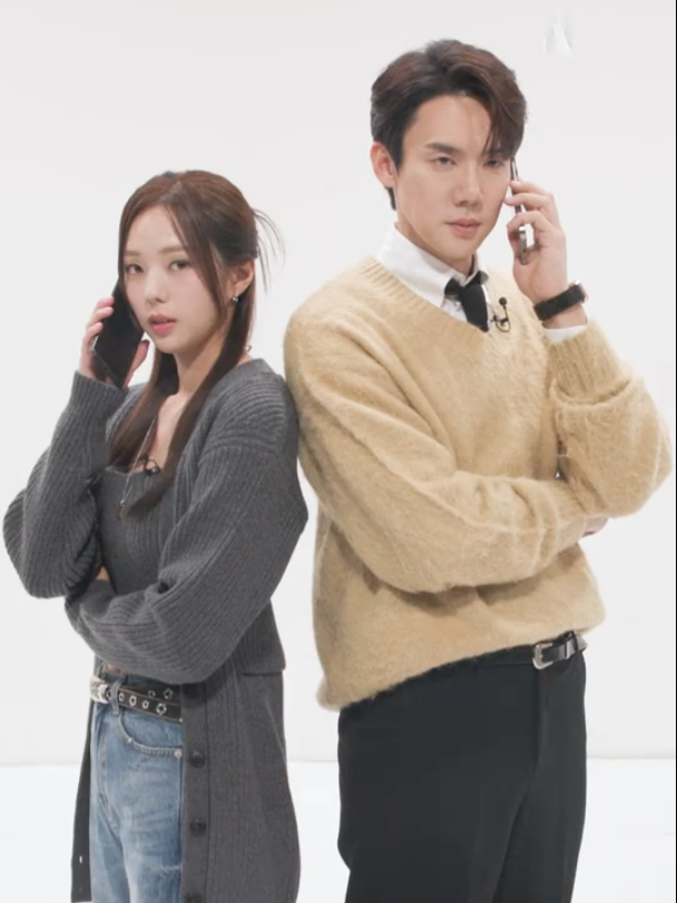 please don’t reveal that we’ve been replaying the last five minutes of episode 2 all week   #WhenthePhoneRings #지금거신전화는 #YooYeonseok #유연석 #ChaeSoobin #채수빈 #whattowatch #Netflix #넷플릭스 #NetflixKorea #NetflixKcontent #Drakor #KSeries #Kdrama