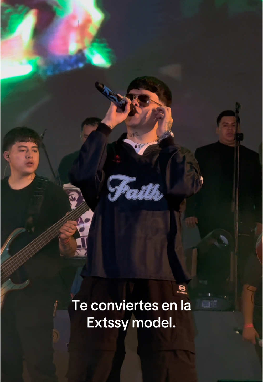 Y junior empezó a cantar Extssy model… #foryou #fypage #fact #juniorh #extssymodel #juniorh_oficial_ 