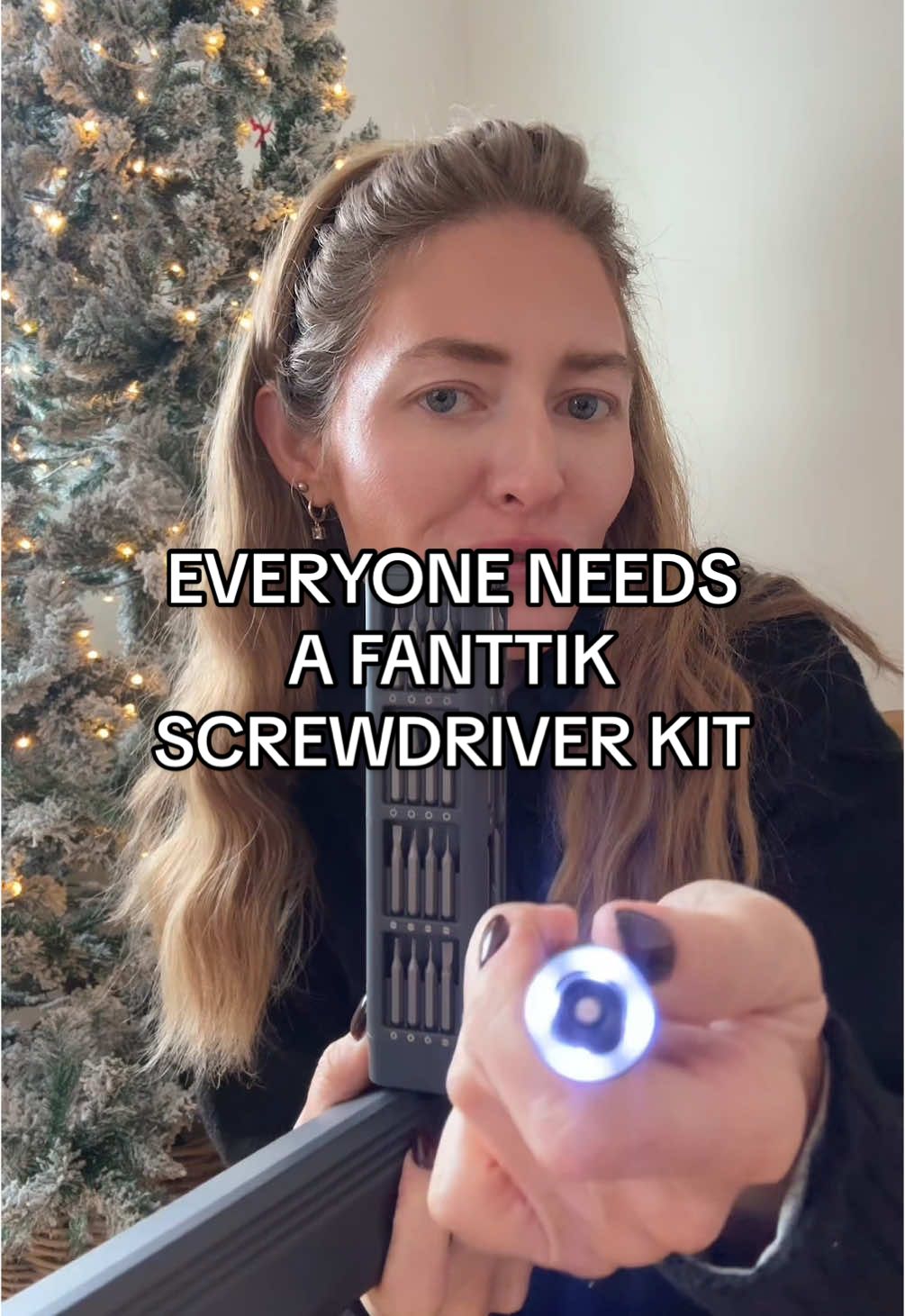 The precision screwdriver tool kit from @Fanttik is the bomb! Useful for so many different things.  #fanttikstyle #toolsandgadgets #toolsetkit #toolsetforwomen #toolsetformen #giftidea #stockingstufferidea #tiktokshopblackfriday #tiktokshopcybermonday #fanttik 