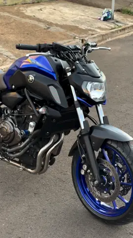 💙🤤 . . . #mt07 #mt07yamaha #yamaha #ya #esporte #tik_tok #2025 #sonho #viral_video #viralvideos #700 #700cc 