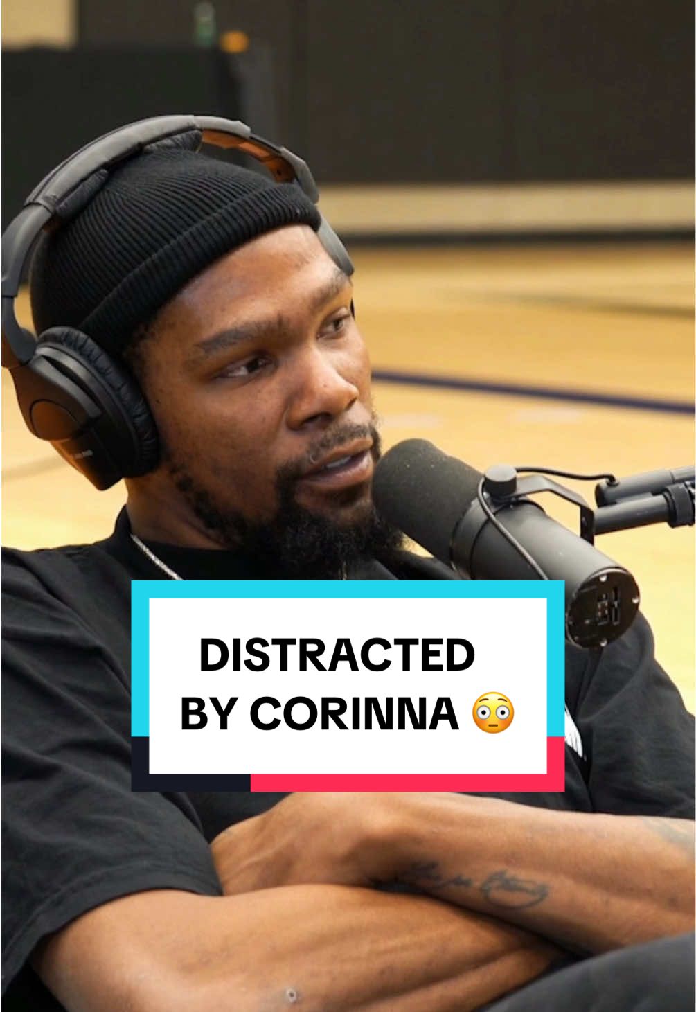 👀 CORINNA KOPF DISTRACTED KEVIN DURANT 😳 #loganpaul #kevindurant #mikemajlak #NBA #basketball #corinna #corinnakopf #impaulsive #drake #rihanna #kimkardashian @Logan Paul @heybigmike 