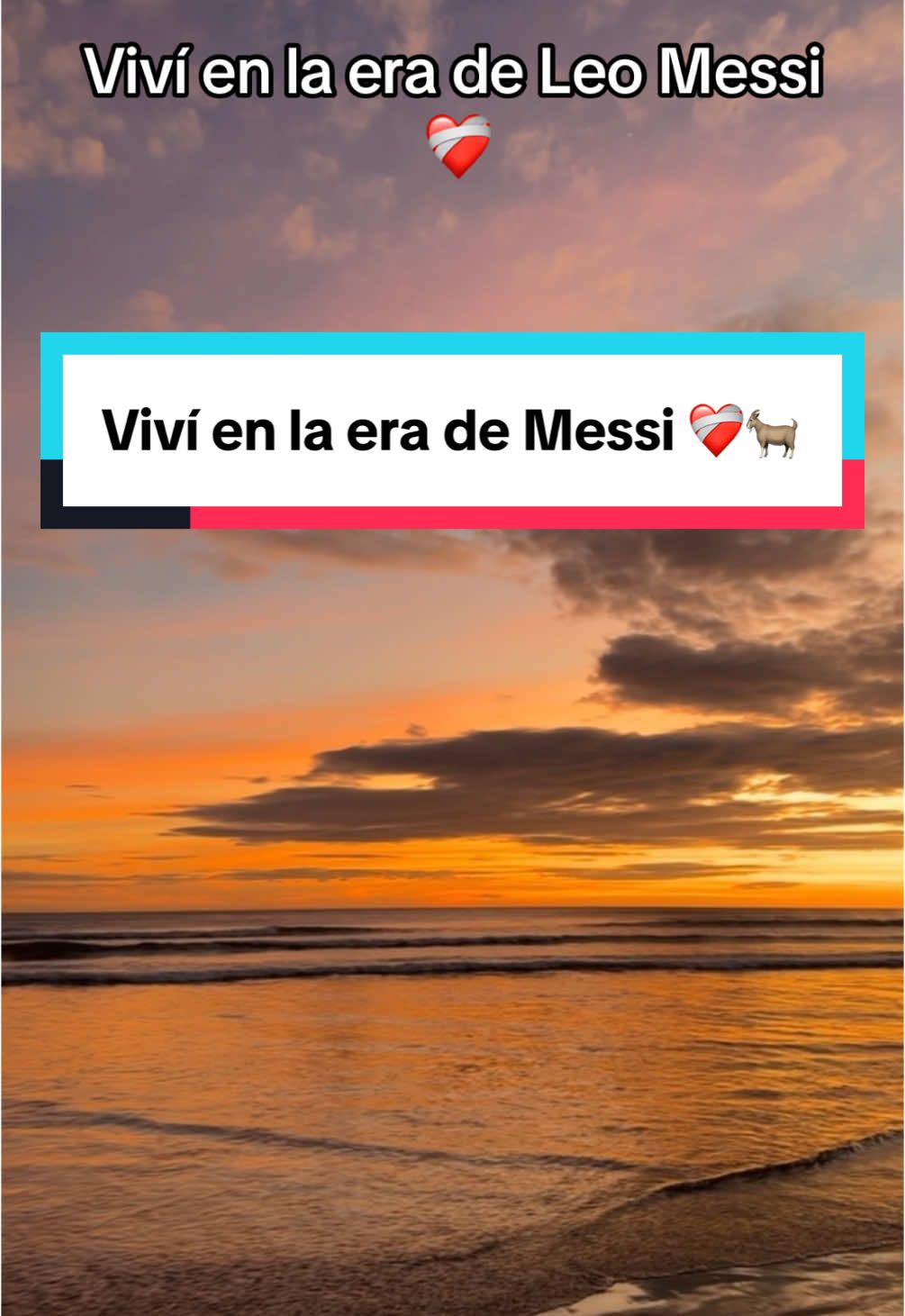 Vi al mejor jugador de la historia 🐐🇦🇷 y al mejor equipo de la historia 💙❤️ #Messi #fútbol #parati #messigoat #leomessi #campeon #messi10 #futboleros #culers #fyp 