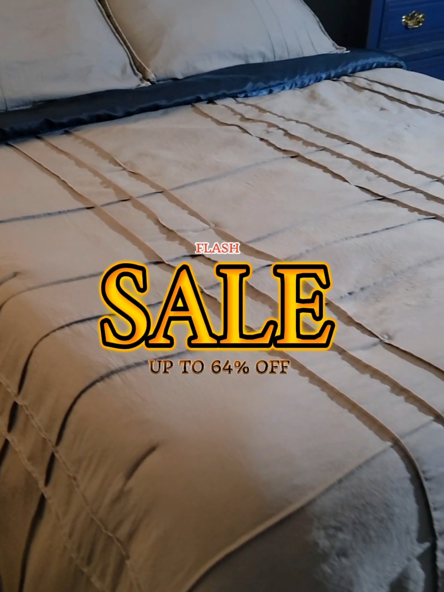 Starts at 22.43! #comforter @LIVNCO. #livnco #comforterset #flashsale #TikTokShopCyberMonday #tiktokshopblackfriday #cybermonday #giftideas #blackfriday 