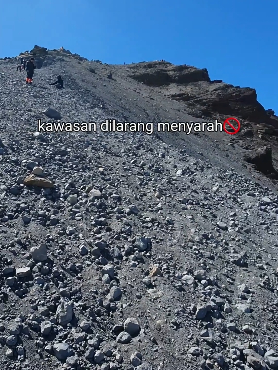 leter E kawasan uji mental🔥 #rinjani #rinjanimountain #letererinjani #pendaki #pendakigunung #pendakiindonesia #fyp #viral 