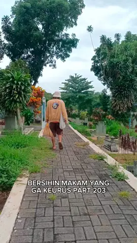 karna memasuki musim hujan ada DLH yang bantu potong rumput pakai mesin #fyp #xyzabc #fypシ 