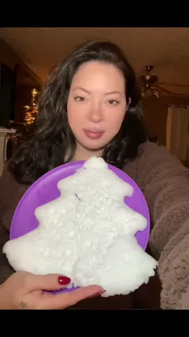 Since its the first day of December here’s an ice 🎄#fyp #ice #fypシ #december #foryoupage #christmas #icegals #eat #eating #iceeating #eatingice #asmr #asmrvideo #snow 