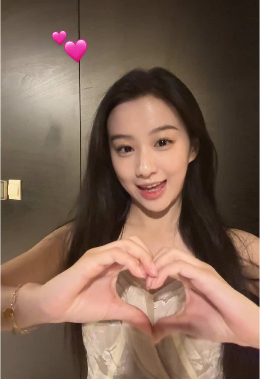 #星引力计划 #你也很为我着迷吧 #girlcrush #地狱把妹王 yeah😄 #甜妹 #美女 #可爱 #美容 #包上恩 #baoshangen #fypシ゚ 