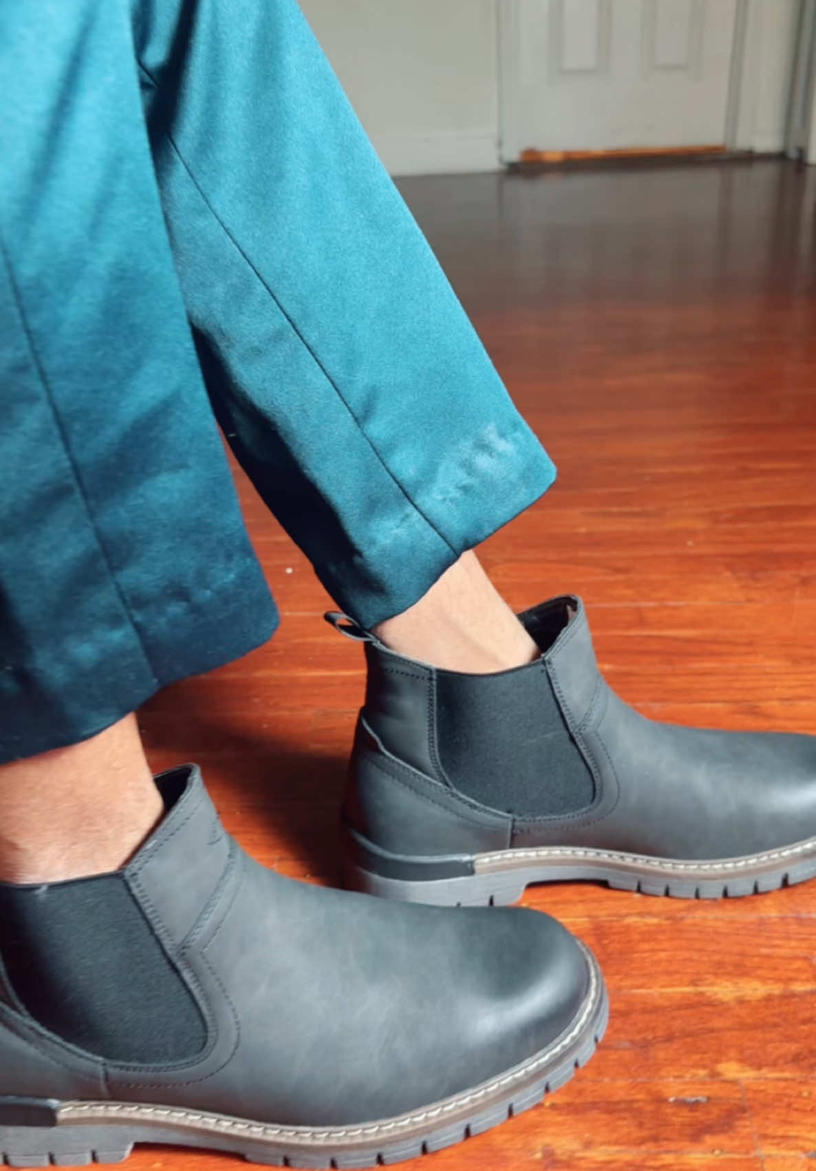 #Chelsea Boots For Men