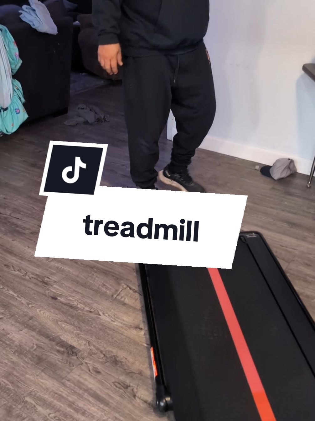 No wonder these things are viral ✨ #walkingpad #treadmill #giftguide  #tiktokshopholidayhaul #tiktokshopcybermonday  #collapsabletreadmill 