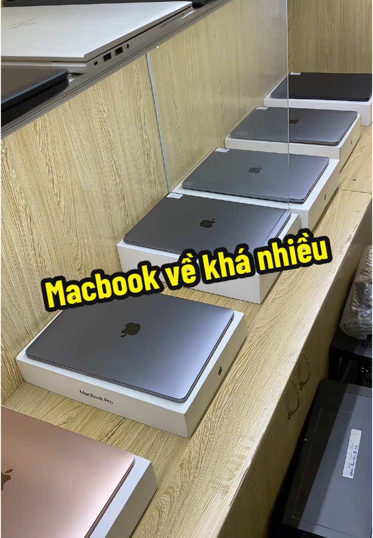 Macbook bên e về khá nhiều. Đa dạng mã cũng như giá.#laptopcubacgiang #laptopvanphong #laptopsinhvien #laptopgiare #laptopcu #macbook #macbookpro #macbookbacgiang 