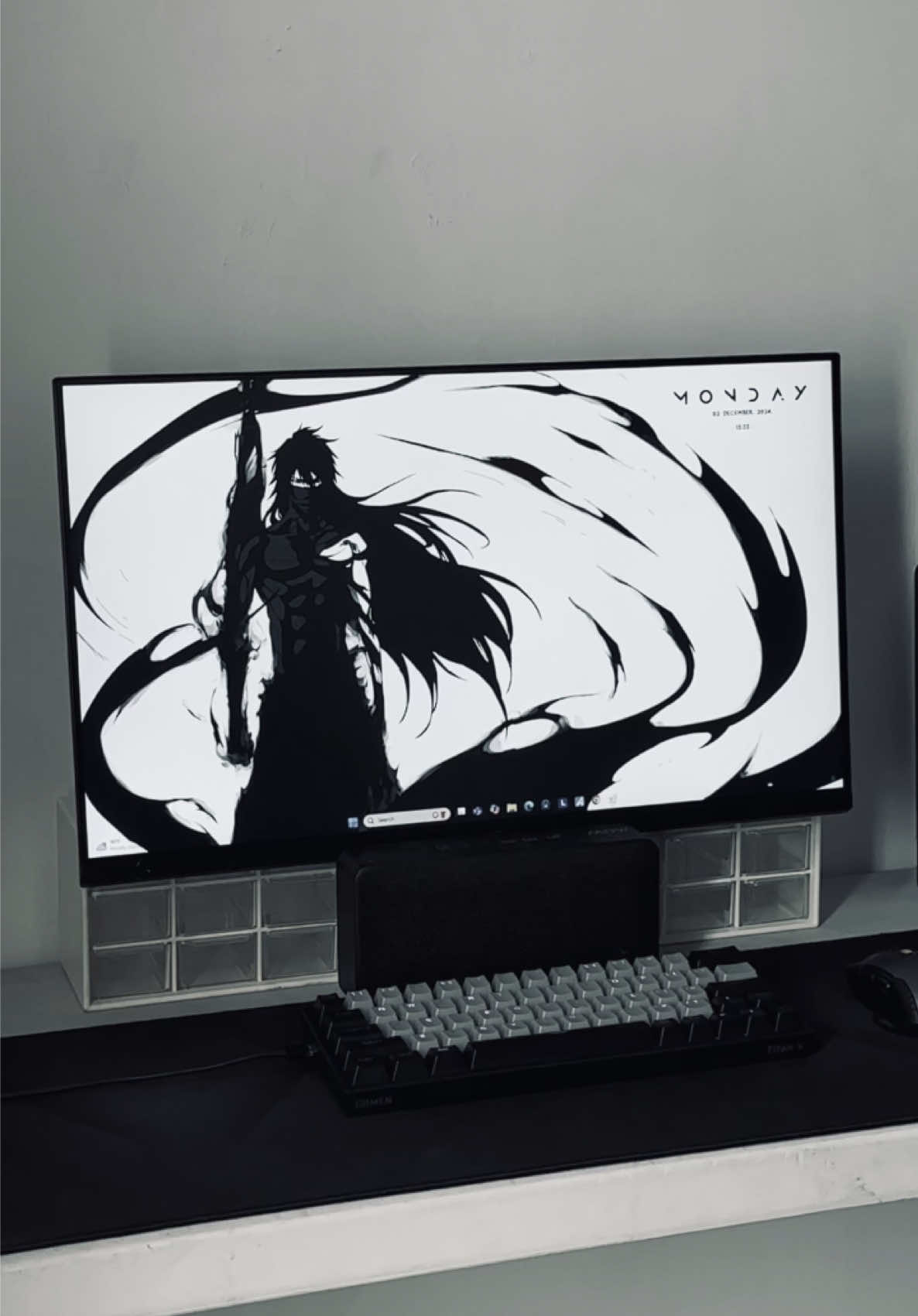 Epic minimalist desk setup with anime vibes! Boost your focus, fuel your productivity.Want a setup this cool? Follow for more inspiration! #setup #techtok #desksetup #fypシ゚ #fyp #setupgaming #wallpaperengine 