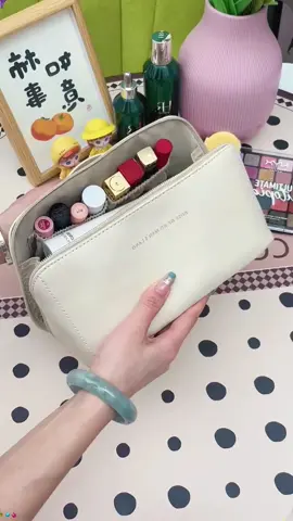 [พร้อมส่ง] ที่เก็บเครื่องสำอางหนัง กระเป๋าใส่อุปกรณ์อาบน้ำหญิง กระเป๋าเครื่องสำอางผู้หญิง#ที่พักพลุพัทยา 