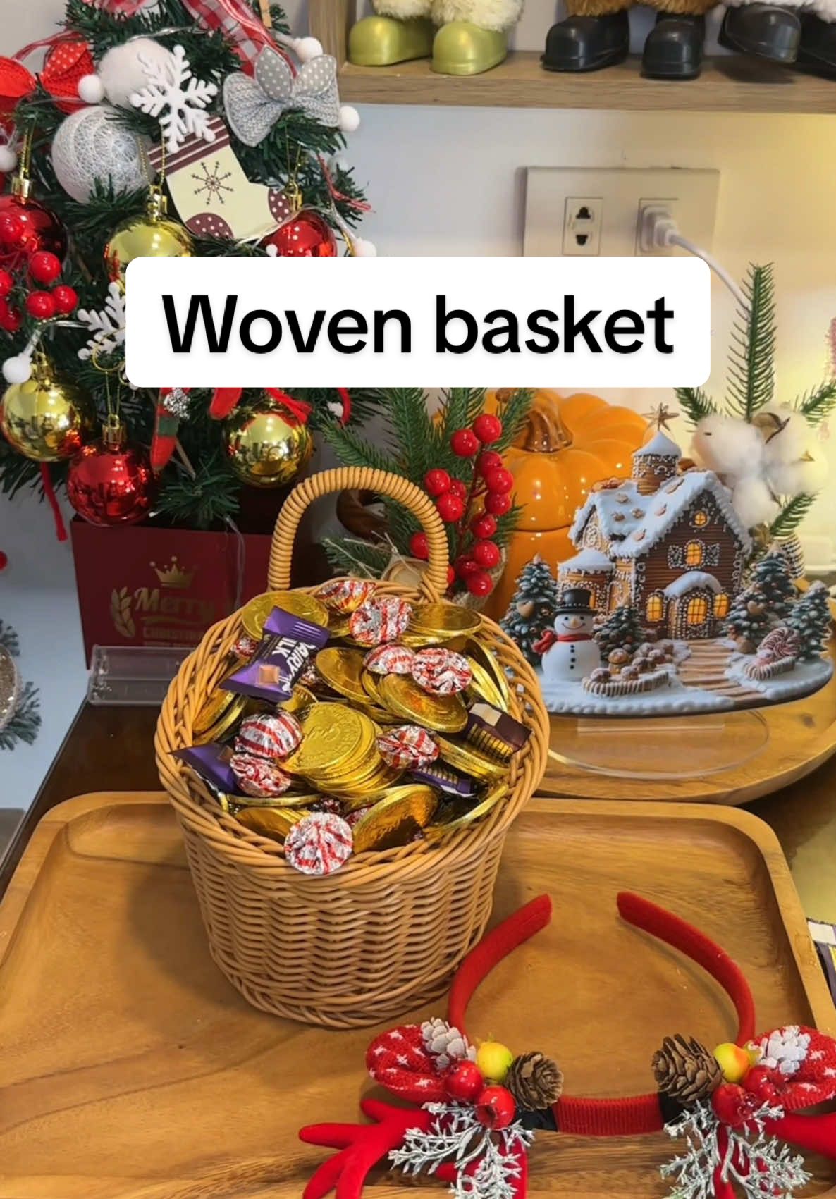 Ilang linggo nalang pasko na ❤️ #wovenbasket #basket #kahoy #christmas #candiesbasket 