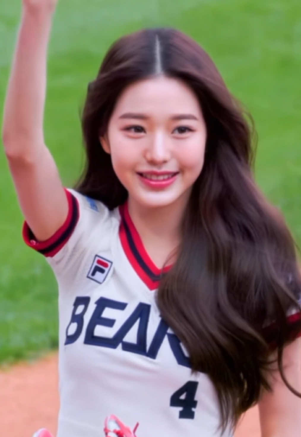 เมื่อไหร่น้องวอนยองจะไปโชว์ความสวยที่งานเบสบอลอีกคะ? ชอบมาก อยากเห็นอีก 🐰⚾️ #Wonyoung #JangWonyoung #IVE #아이브 #장원영 