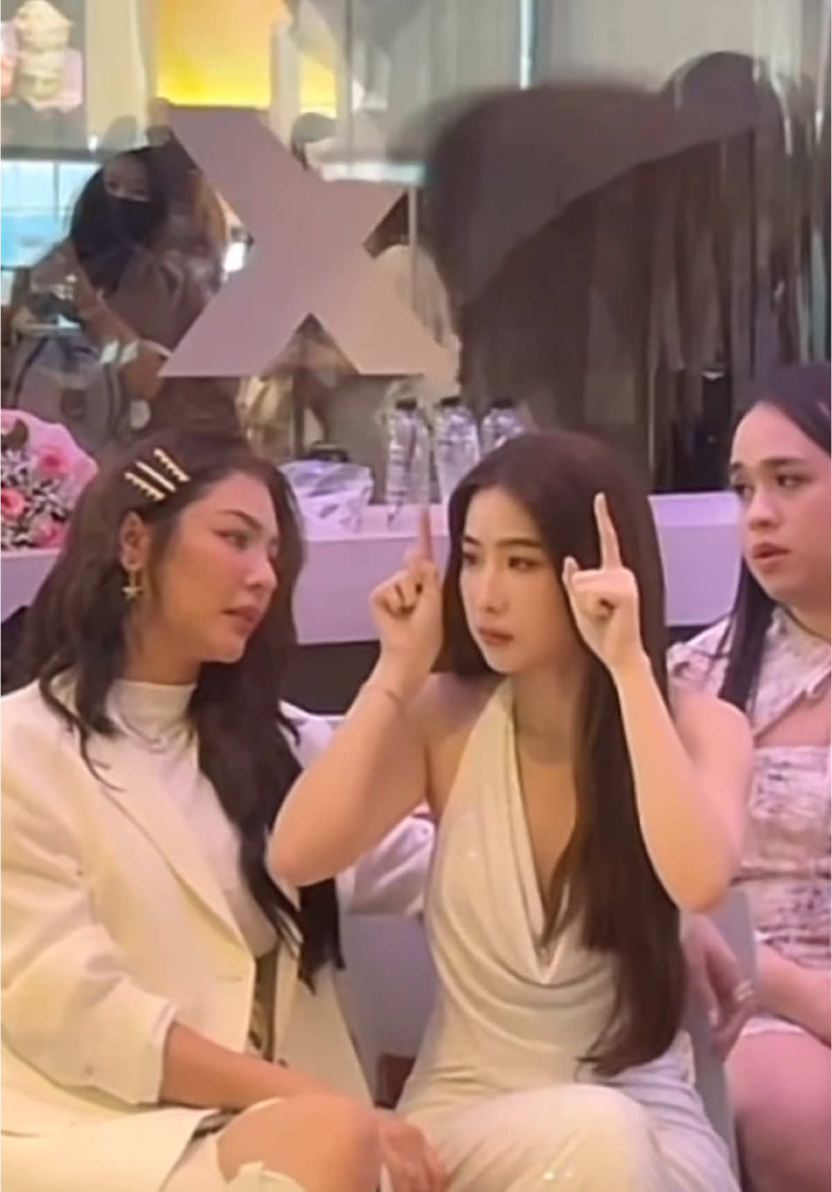 #faye_malisorn #fayeperaya #yokoapasra #fayeyoko #ฝ้ายโยโกะ #mike_durianaffair