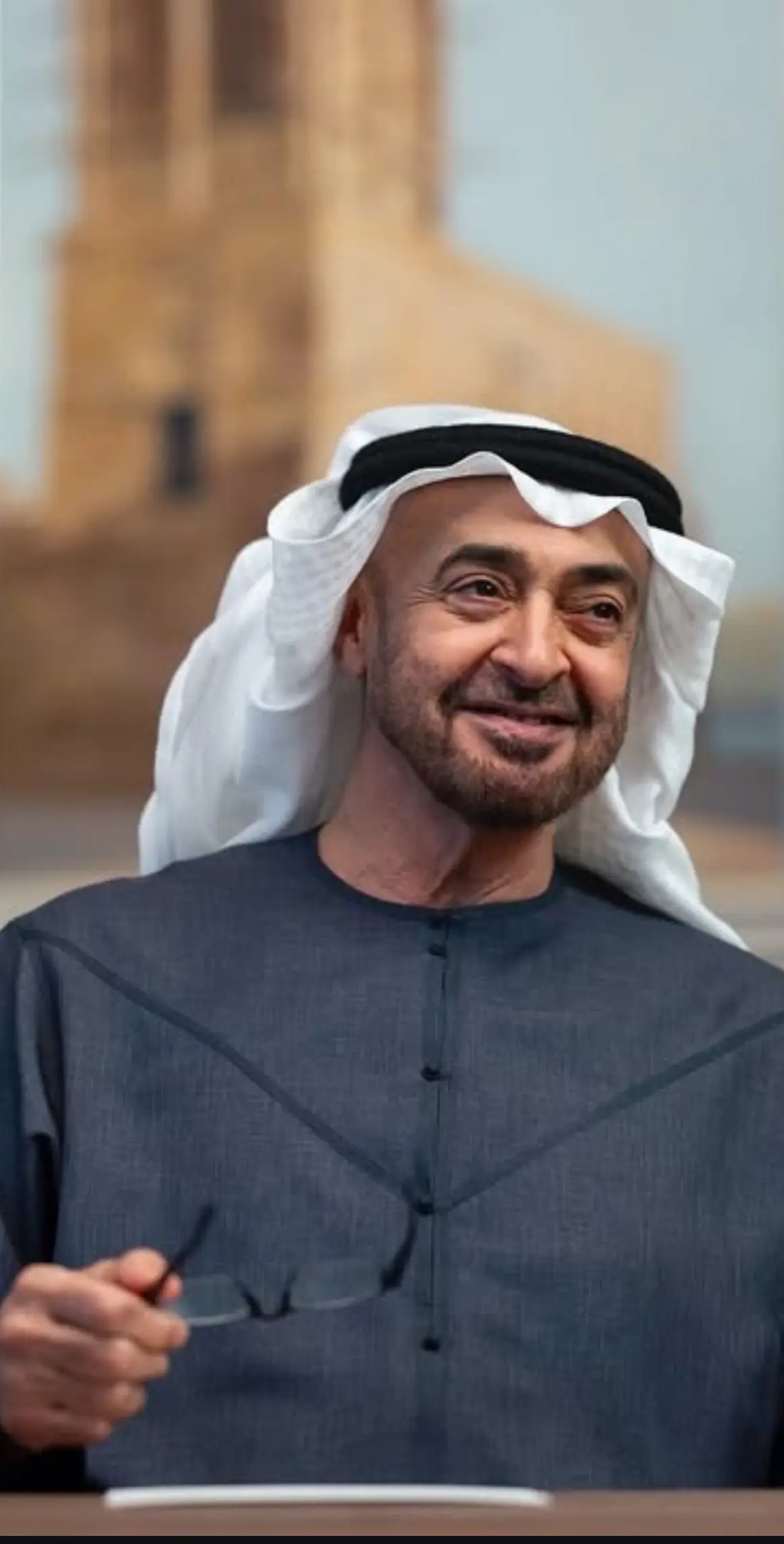 أنت بوخالد و لا نرضى بديلك 🤍🇦🇪 #mohamed_bin_zayed_lovers #محمد_بن_زايد #اليوم_عيد_الوطني #عيد_الاتحاد🇦🇪 