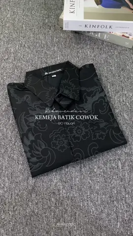 emang boleh sekeren itu🤏🏻🤪kalau ga checkout rugi banget dong!! #kemejabatik #kemejabatikpria #batikpria #batikprialenganpanjang #kemejabatikpriamewah 