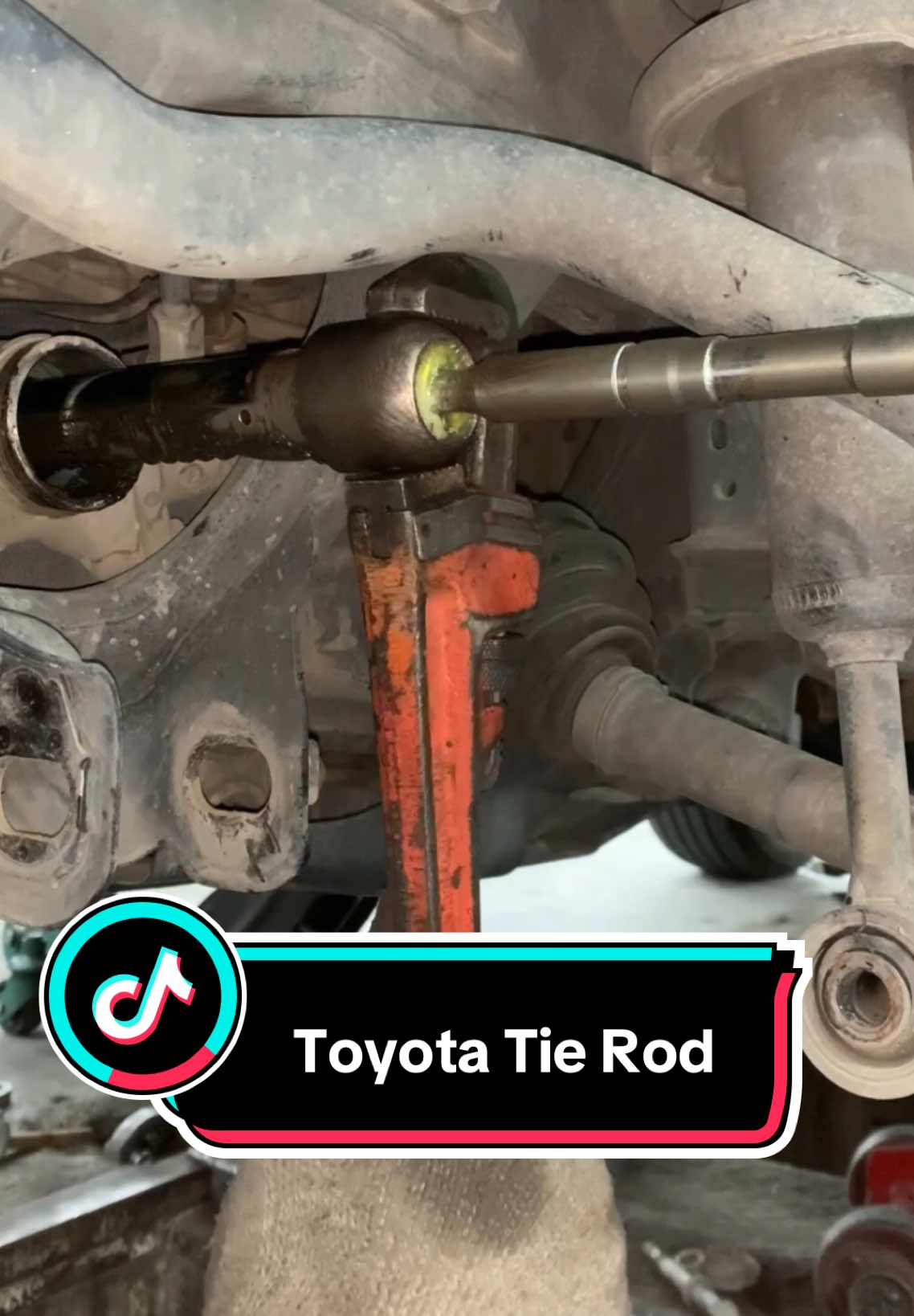 Tie Rod Inner replace Royota Fortuner 🛠️ #mechanic #automotive #motivation #ideas #toyota #carsoftiktok #fyp 