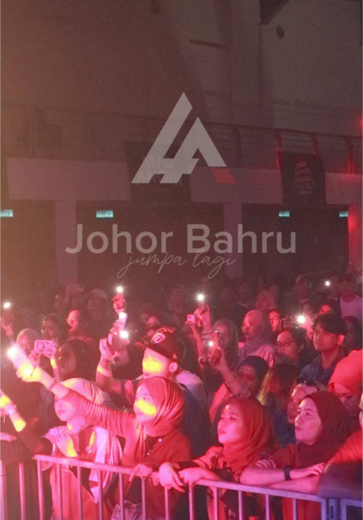 Only Jiwang Jiwang Club! Terima kasih kepada Atas Angin kerana telah menjemput kami. Tidak lupa juga terima kasih kepada anda semua yang hadir menyokong kami. Jumpa lagi! #HyperAct #AtasAngin #JohorBahru 