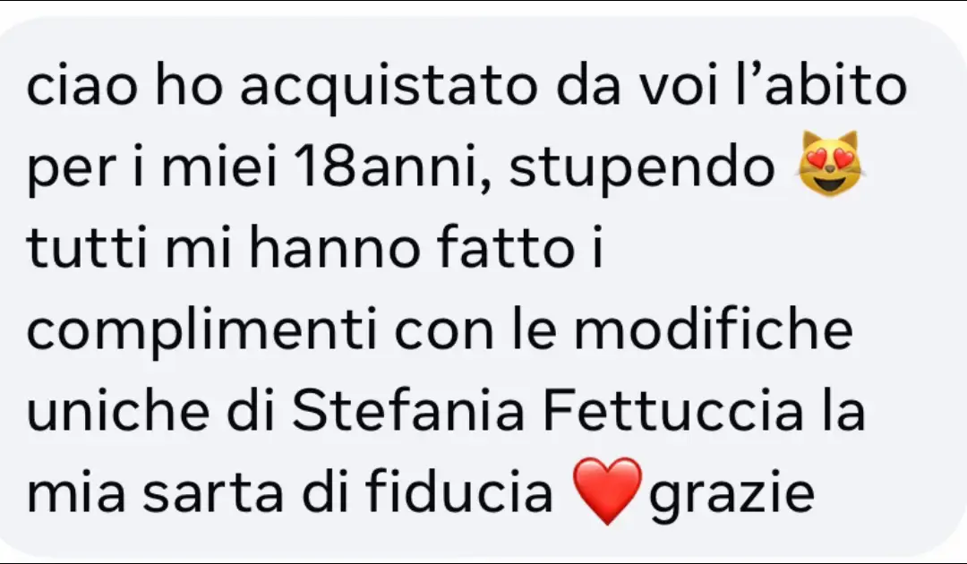 Grazie per averci scelto per l’abito del tuo diciottesimo🥰 #emilyrosecerimonia #colleferro #roma #frosinone #outfitcerimonia #diciottesimo18 #iltuocompleanno #abitodiciottesimo #evento #abito #abitorosso #abitoscollocuore 