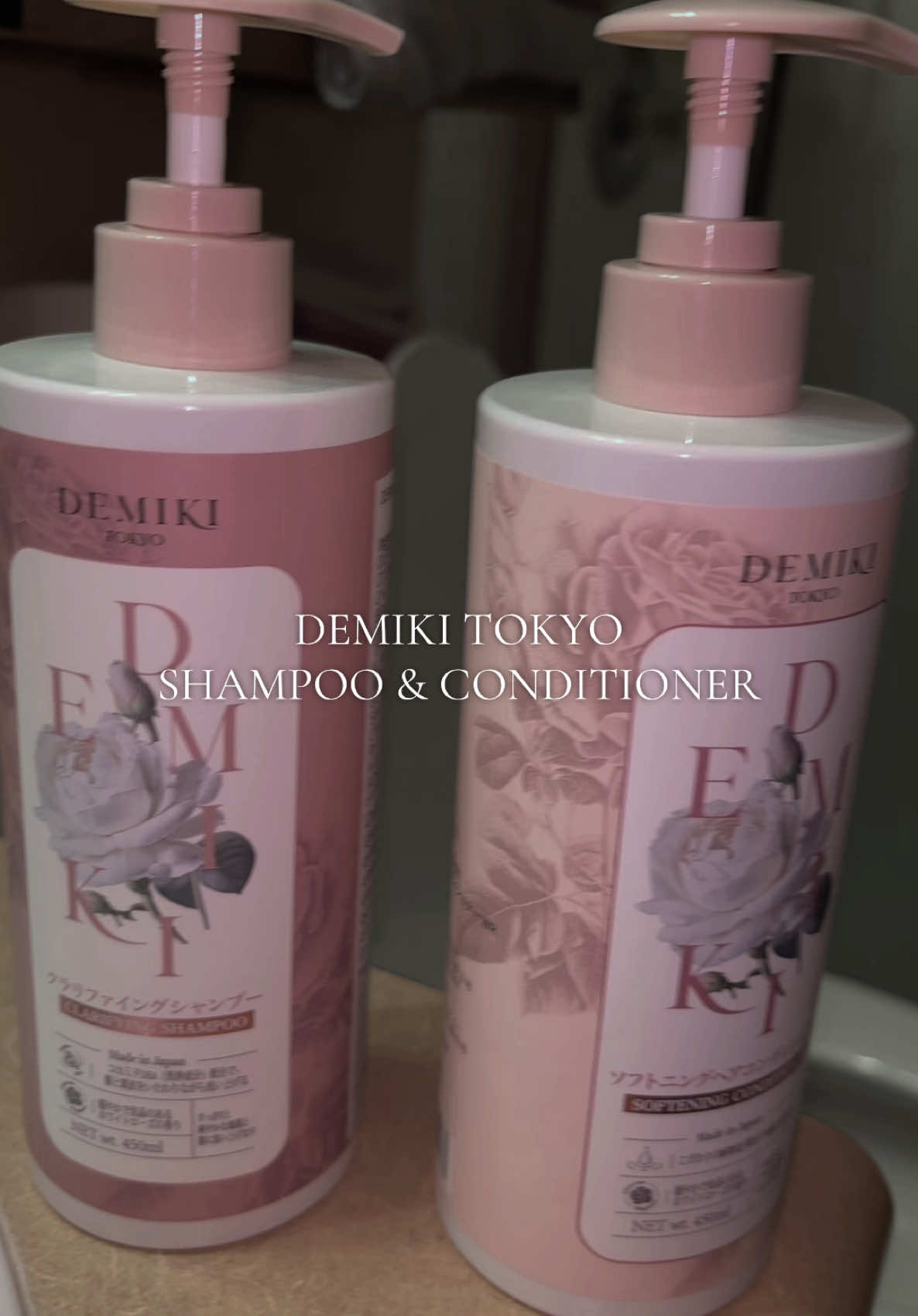 My hair feels luxurious and smells like roses @DEMIKIJP #demikihaircare #demikishampoo #demikiconditioner #demikitokyo #clarifyingshampoo #softeningconditioner #shampooandconditioner #japanesehaircare #hairecare #rosehaircare #trending #fyp #foryou #foryoupage #cyberweek #cyberweeksale #cyberweekdeals 