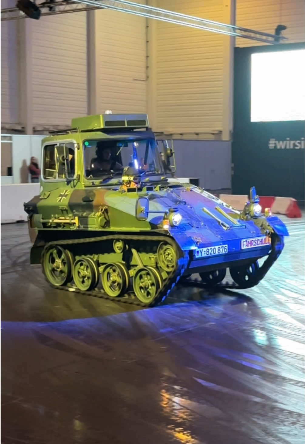 Fahrschulpanzer der Bundeswehr - Wiesel #bundeswehr #ems #essenmotorshow2024 #panzer #essenmotorshow 