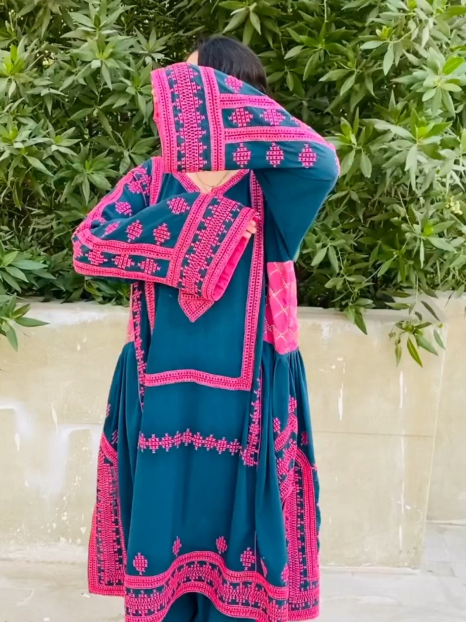 Article no.90004 Balochi 2pc  making time 2 months  Color & size can be costomize on your choice #CapCut #foryoupageofficiall #fypp #worldwideshipping #1m #St_client_review #viral #sindhicolletion785 #tiktok #St_Collection #sindhidress #foryoupage #tiktokpakistan #trending #balochistan 