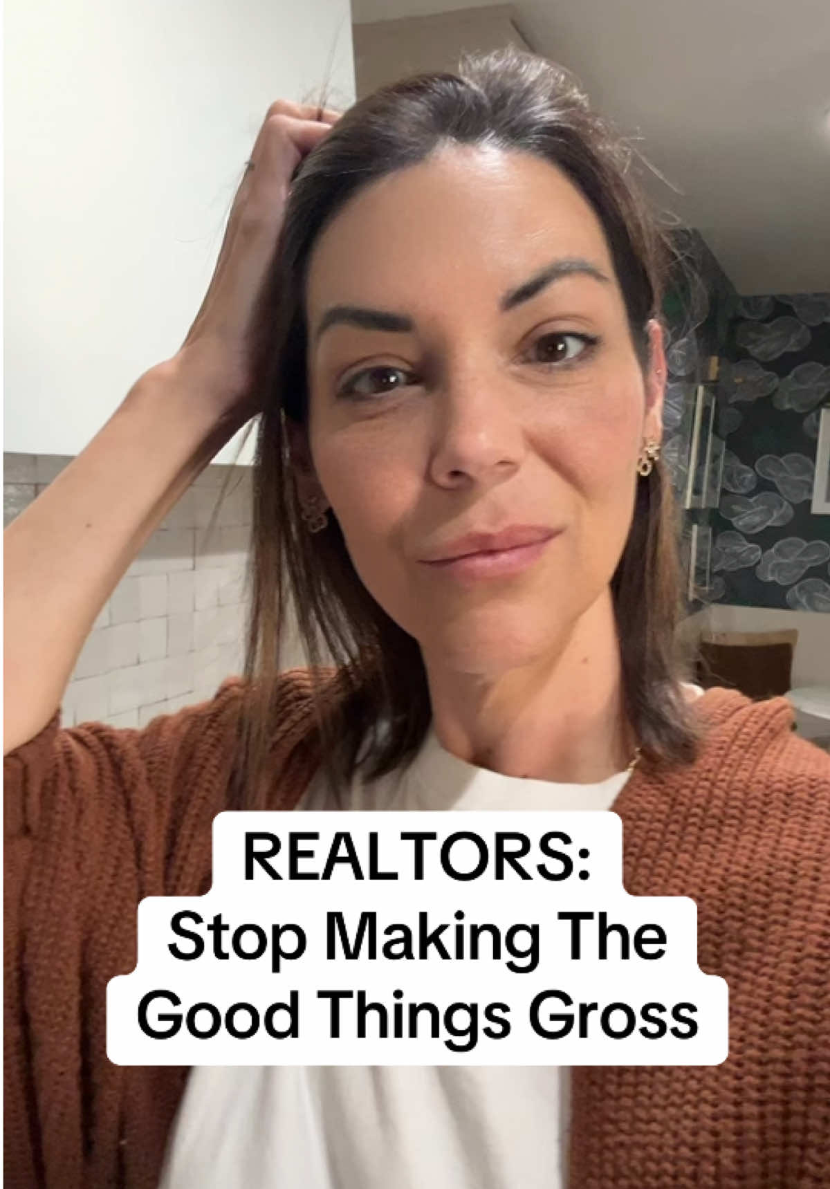 I loathe hidden marketing agendas, let’s do better and either be transparent or be quiet. Real estate marketing in a non douchey way, it’s possible. #courtneybensongroup #dallasrealtor #realbrokerage #realtoradvice #realestatemarketing 