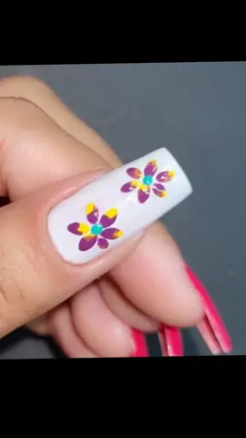 Easy nail design ideas #nails #easynails #nailart #naildesigns