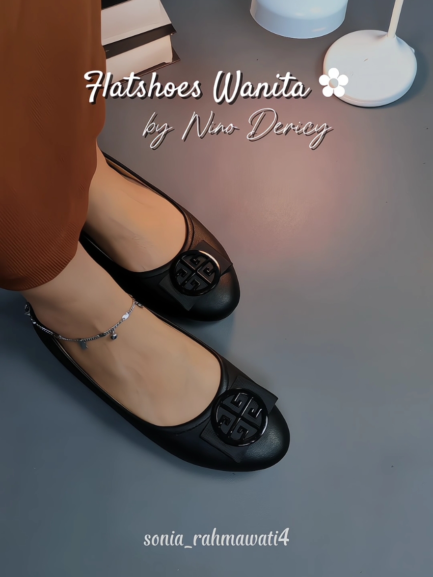 Rekomendasi flatshoes wanita by Nino Dericy #flatshoes #flatshoescantikk  #ninodericyshoes 