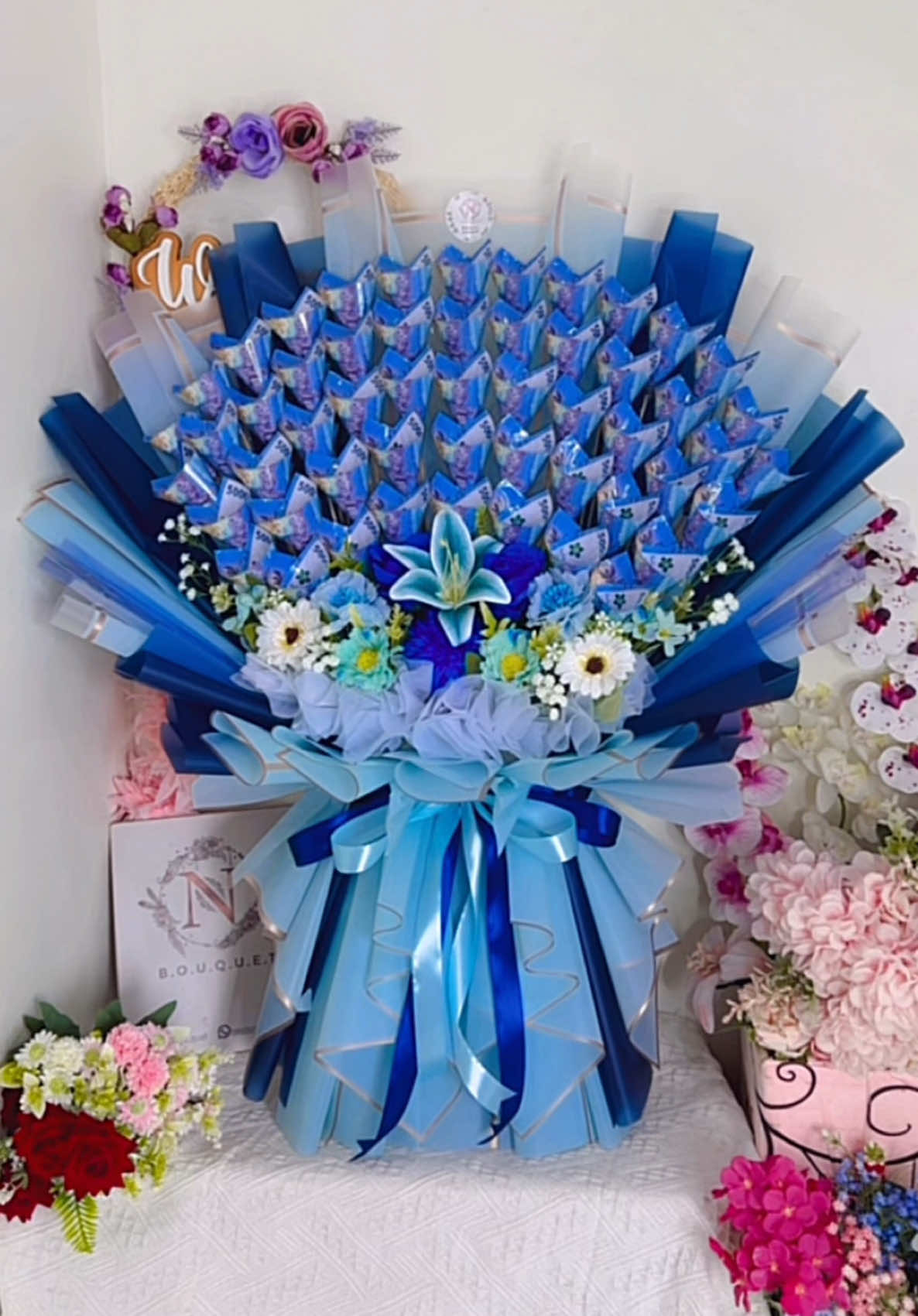 Biggest Bouquet by Me 💙 @50 lembar 💸💸💸  #buket #buketbunga #buketuang #buketwisuda #buketmurah #buketrokok #buketcowok #kadocowok #bouquet #bouquettutorial #bouquets #jjcapcut #capcutvelocity #fyp #fyppppppppppppppppppppppp #buketsurabaya #buketsidoarjo #surabayatiktok 