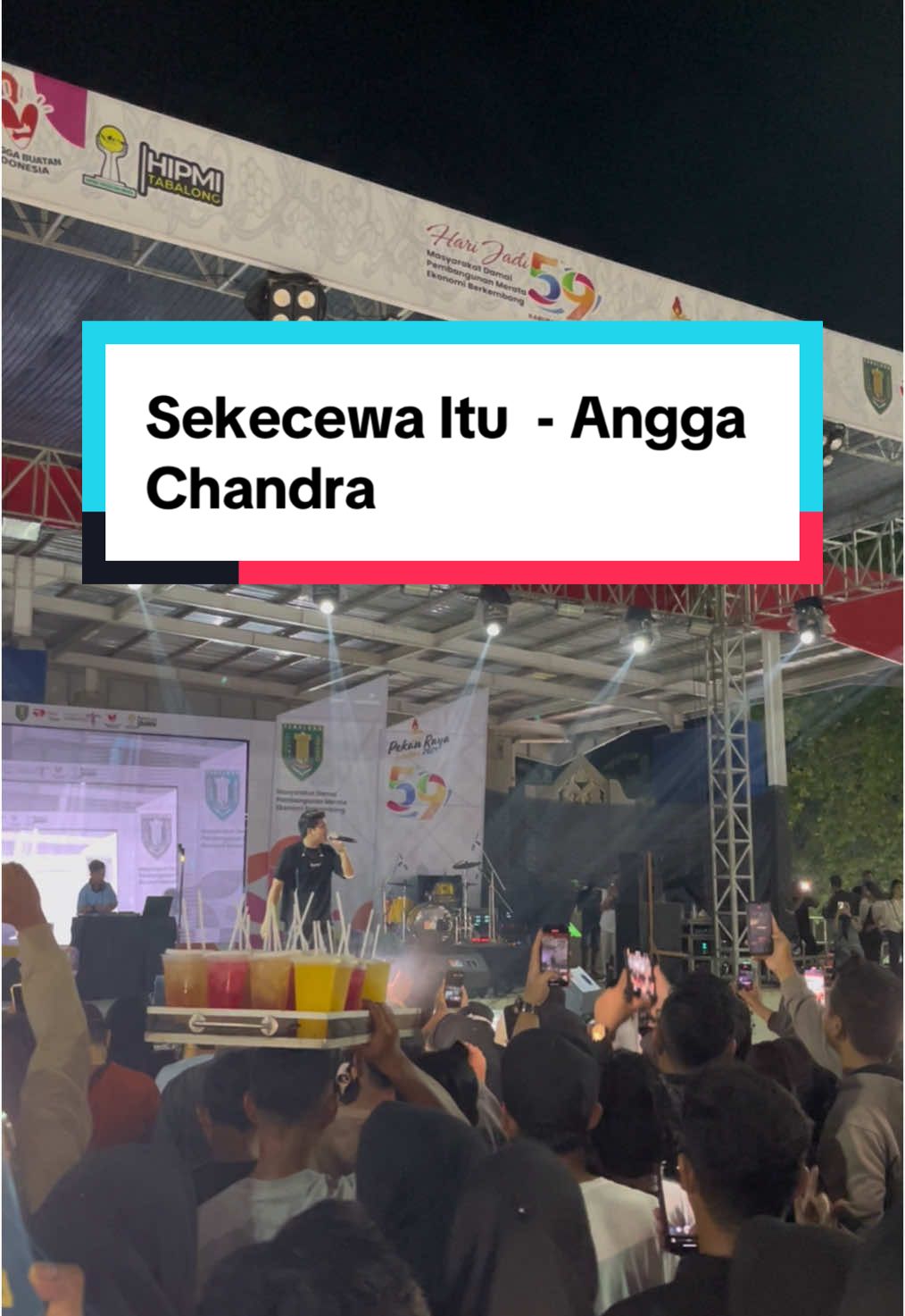 Membalas @Usman Alfarisy pecah 👌 nyanyi Sekecewa itu Bareng Bang Angga Chandra di pekan  Raya Tabalong 2024, Buhan pian nonto jua kh sanak?? #anggachandra #sekecewaitu #pekanrayatabalong #infotabalong #fpy 