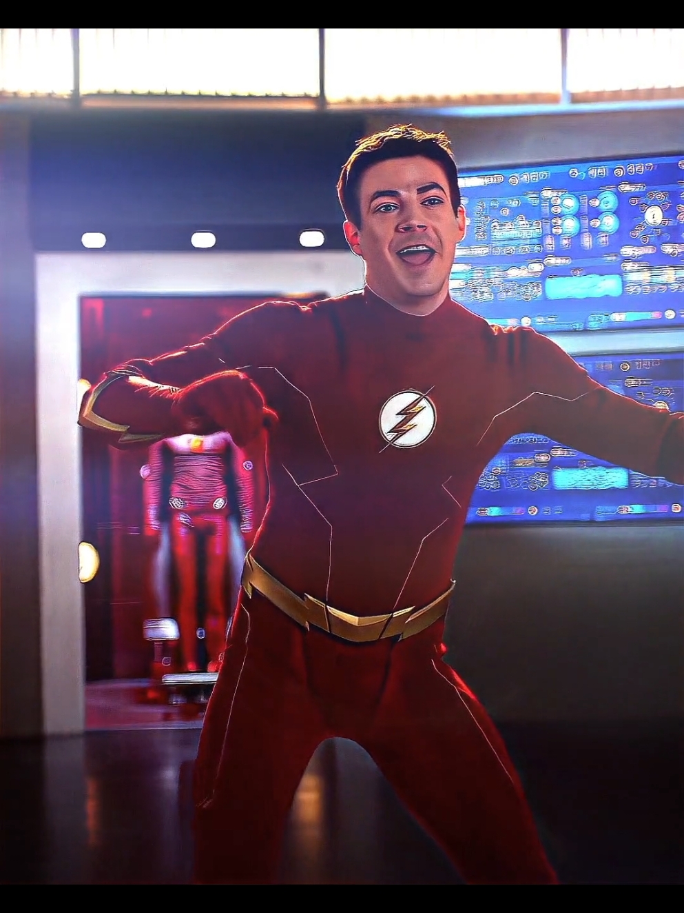 VAI DANCE FLASH ... | 👄⚡ Assista episódios completos de The Flash no nosso APP da BIO!! // #theflash #barryallen #grantgustin #editvelocity 