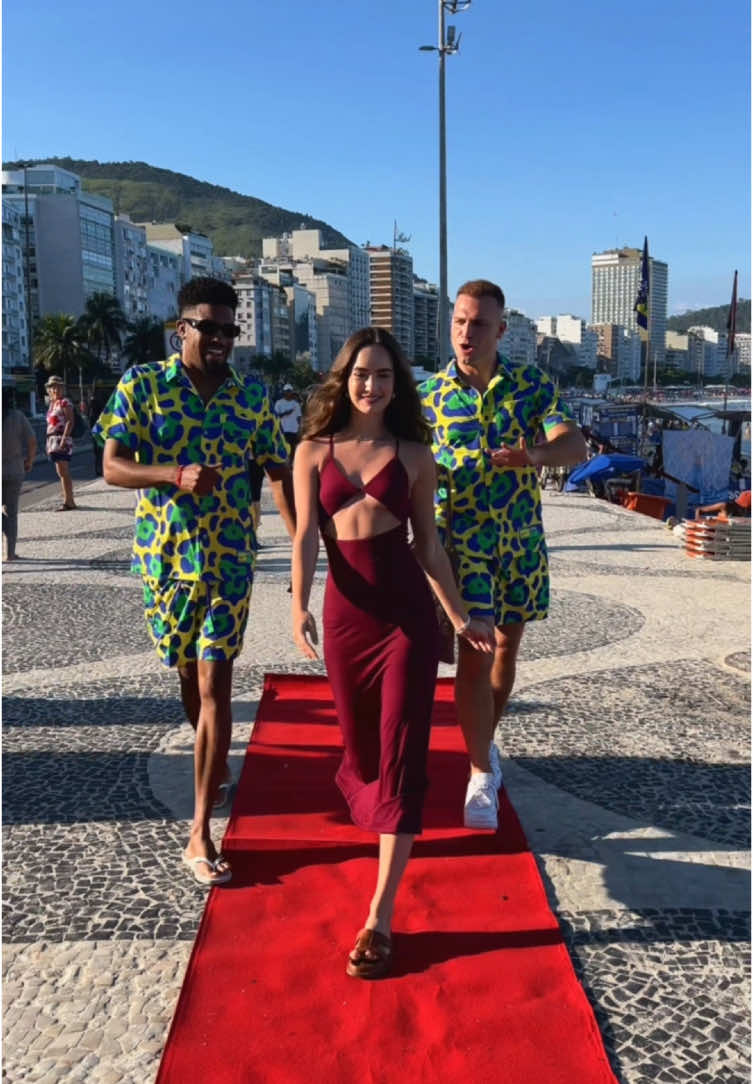 A red carpet sparking smiles in Rio😋🇧🇷 #redcarpetboy 