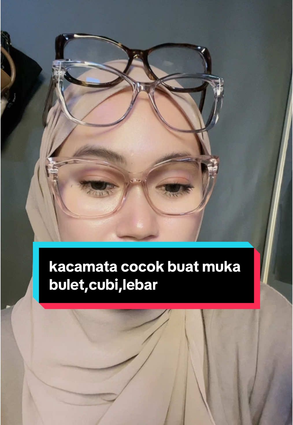 kacamata buat pipi chubby,muka bulet,hidung pesek#kacamataminus #kacamataphotocromic #kacamatabluecromic #kacamataplus #kacamataminussilinder 