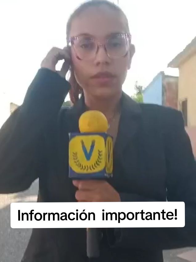 Reportando para ustedes. #paratiiiiiiiiiiiiiiiiiiiiiiiiiiiiiii #humor #humortiktok #venevision #reporte #reportero 