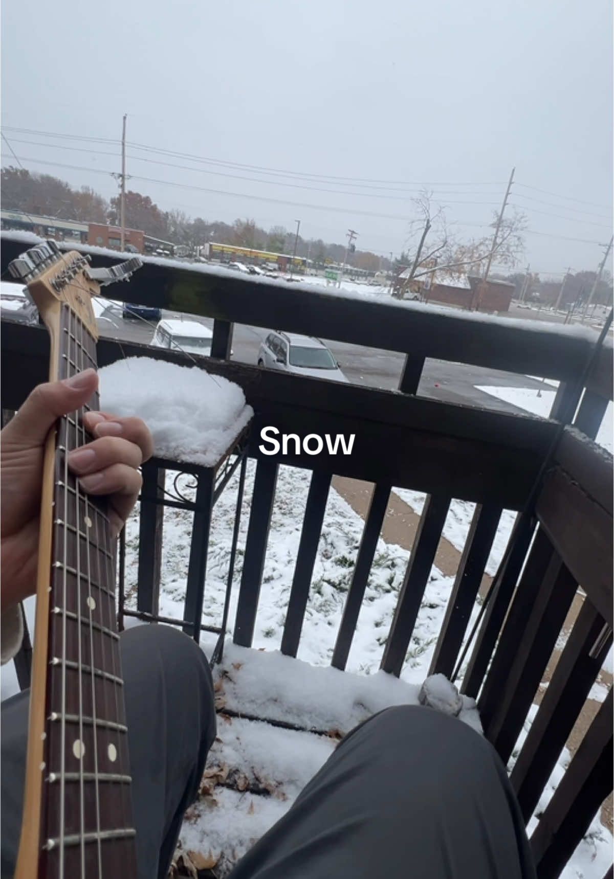 Stepfromtheroadtotheseatothesky#redhotchilipeppers #snow #hey #oh #guitar #loop #fyp #fypシ #foryoupage 