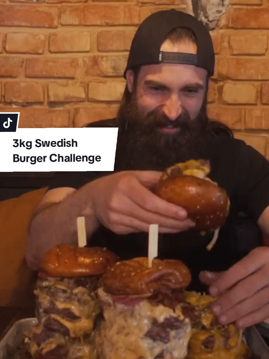 Brave culinary combatants get one hour in which to beat the record for the heaviest burger ever eaten here at Rost in Angelholm and top the leaderboard! #foodchallenge #eatingchallenge #beardmeatsfood #food #eating #competitiveeating 