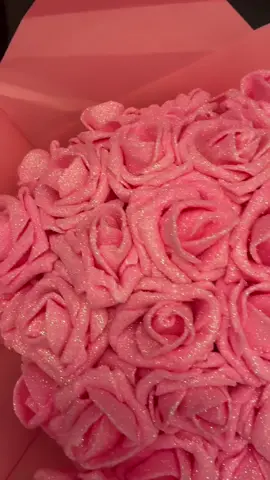 Freu mich🥳Denkt an ,,Stella10“💗Kriegt ihr bei @RoseCrystals 💗#geschenkidee#foryou#blumen#geschenkfürfreundin /unbezahlte Werbung