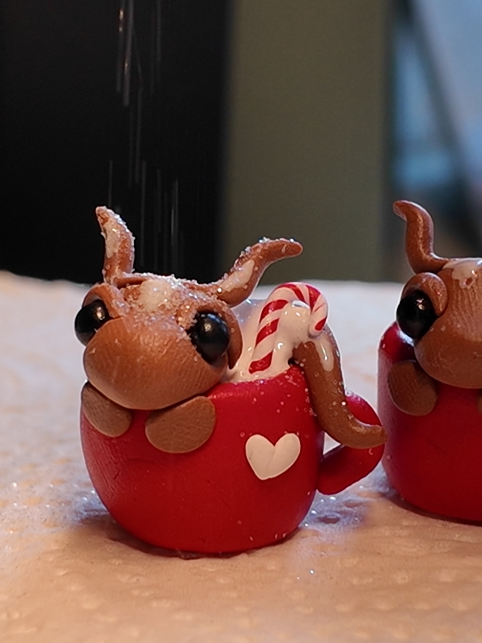 The final touch perfects them😍 #christmas #sculpting #polymerclay #snow #fantasy #BookTok #hotchocolate #satisfying #clay #festive #cutedecor #holidayseason 