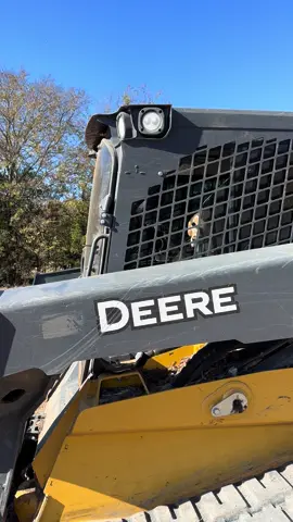 Back to work the Monday after Thanksgiving be like  #johndeere #dirtwork #excavation #skidsteer #dawg 
