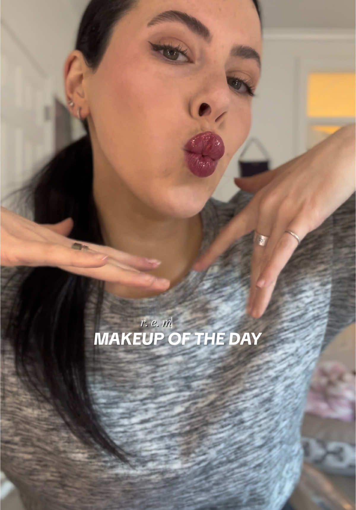 ❆ 𓈒𓏸 #rembeauty makeup routine of the day 𓂃 ☃️ 𓈒𓏸  featured products:  - cooling, blurring undereye balm  - #rembeautyxwicked galinda glow drops - #sweetener foundation  - matte bronzer “solar storm”  - lip and cheek stick “standing O” - highlighter topper “miss mercury” - #attheborderline eyeliner marker “teddy”  - babydoll eyeshadow palette  - lengthening mascara  - lip stain marker “booked n busy”  - glossy balm “cherry cola”   #rembeauty #MakeupRoutine #holidaymakeup #holidaymakeuplook @arianagrande @r.e.m. beauty 