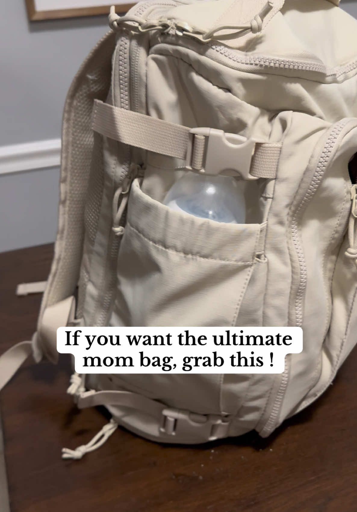 The best bag you’ll find #backpack#diaperbag#travelbag#weekenderbag #dufflebag #mombag#tiktokshopcybermonday #tiktokshopblackfriday #christmasgiftideas #christmasideas #giftguude 