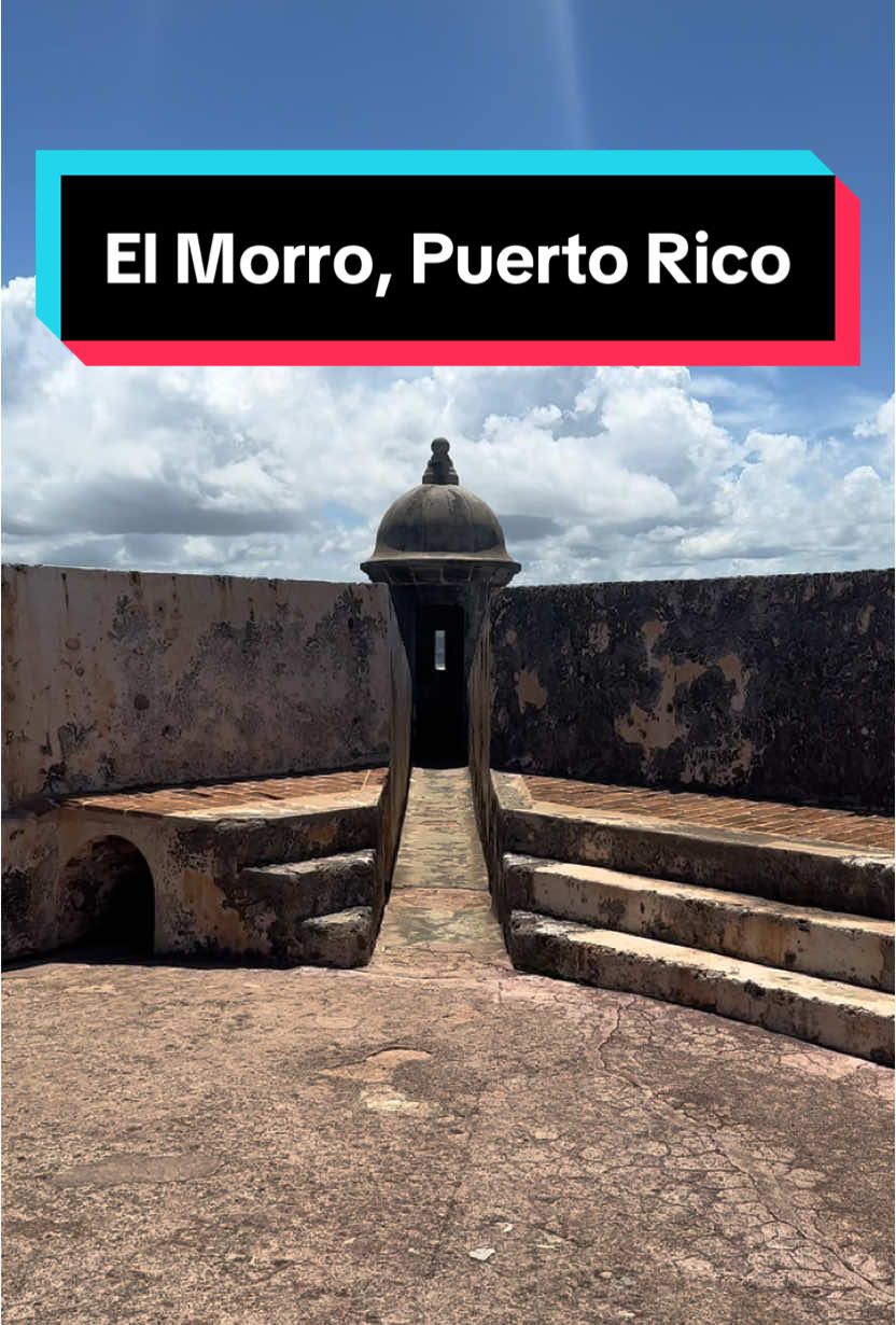 Castillo San Felipe del Morro, San Juan, Puerto Rico 🇵🇷  #elmorro #sanjuan #puertorico #PlacesToVisit #history #iconic #fortification #caribbean #islandlife #fyp #foryoupage #siteseeing #creatorsearchinsights 