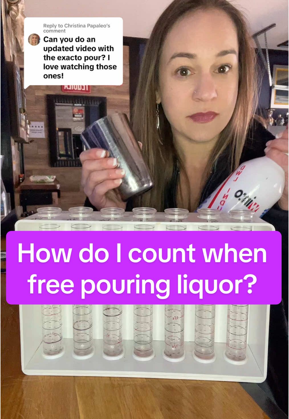 Replying to @Christina Papaleo everyone’s count is different, but this is how I count when free pouring liquor as a bartender❤️ #bartender #freepouring #exactopour #flairbottle #bartending101 