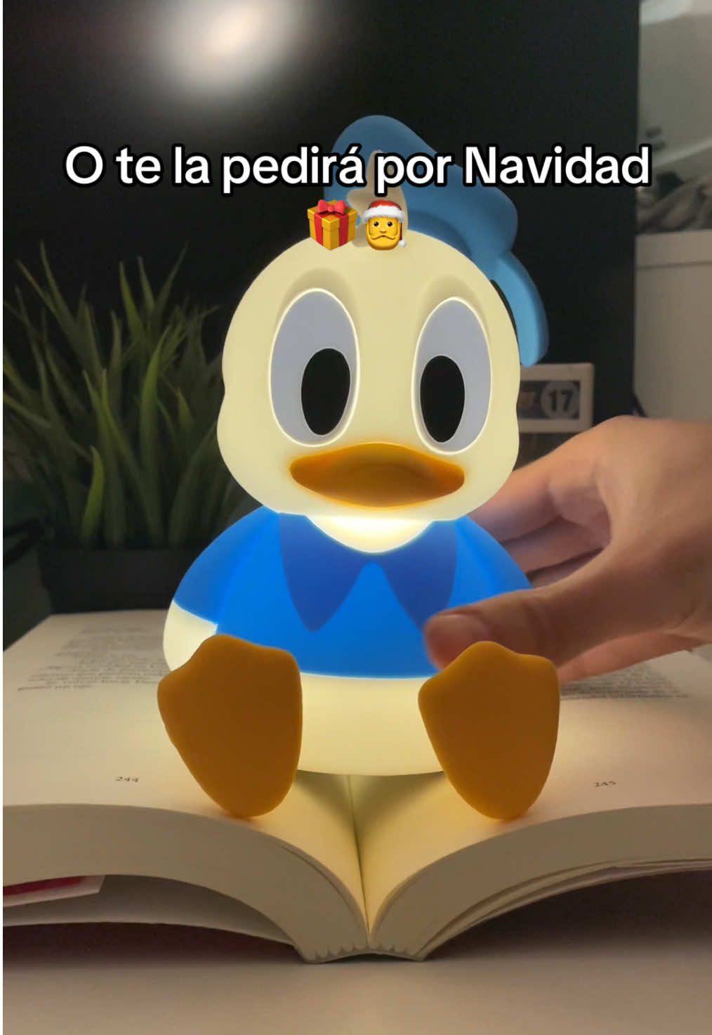 La lámpara perfecta para descansar tranquilamente con el Pato Donald 🥰 #mickeymouse #lamparadenoche 