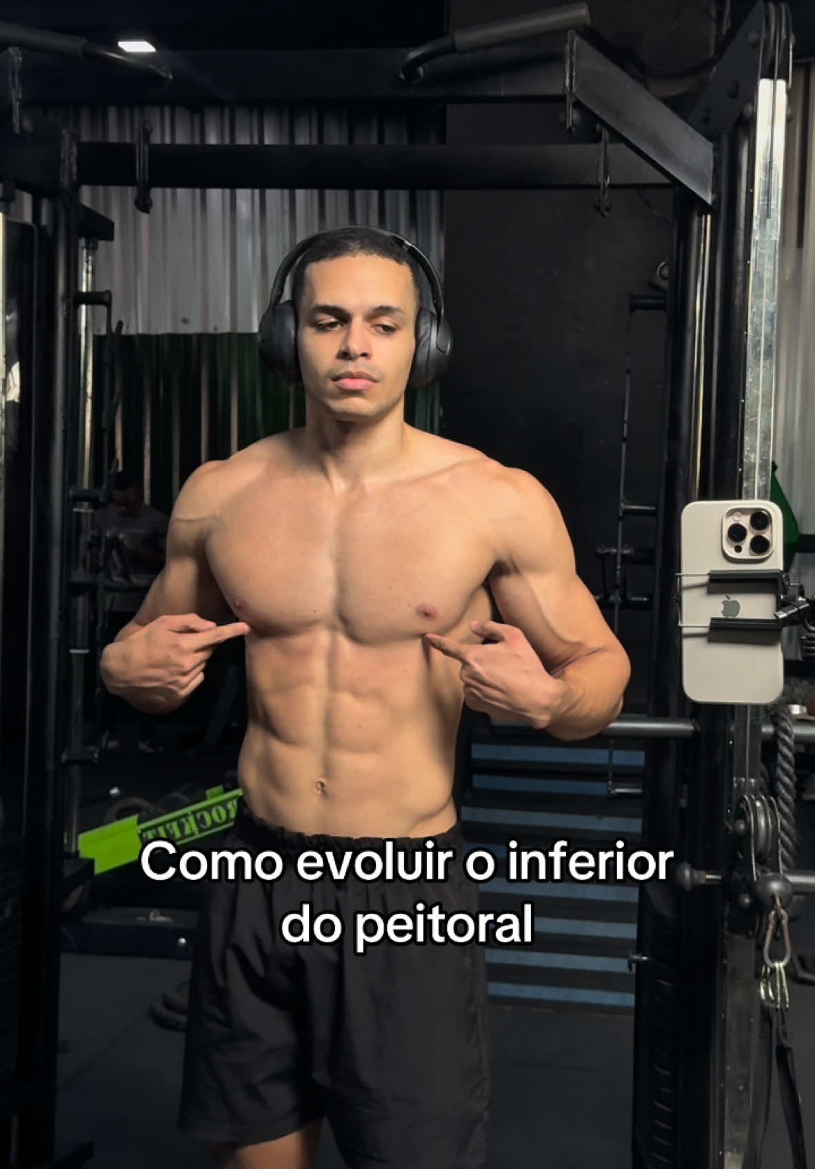 Como evoluir inferior de peitoral 🧠 Minha suplementação: @Dark Lab cupom ADONIASMZ #treinodepeito #evoluirpeitoral #dicasdetreino #fitnesstips #gymbros 